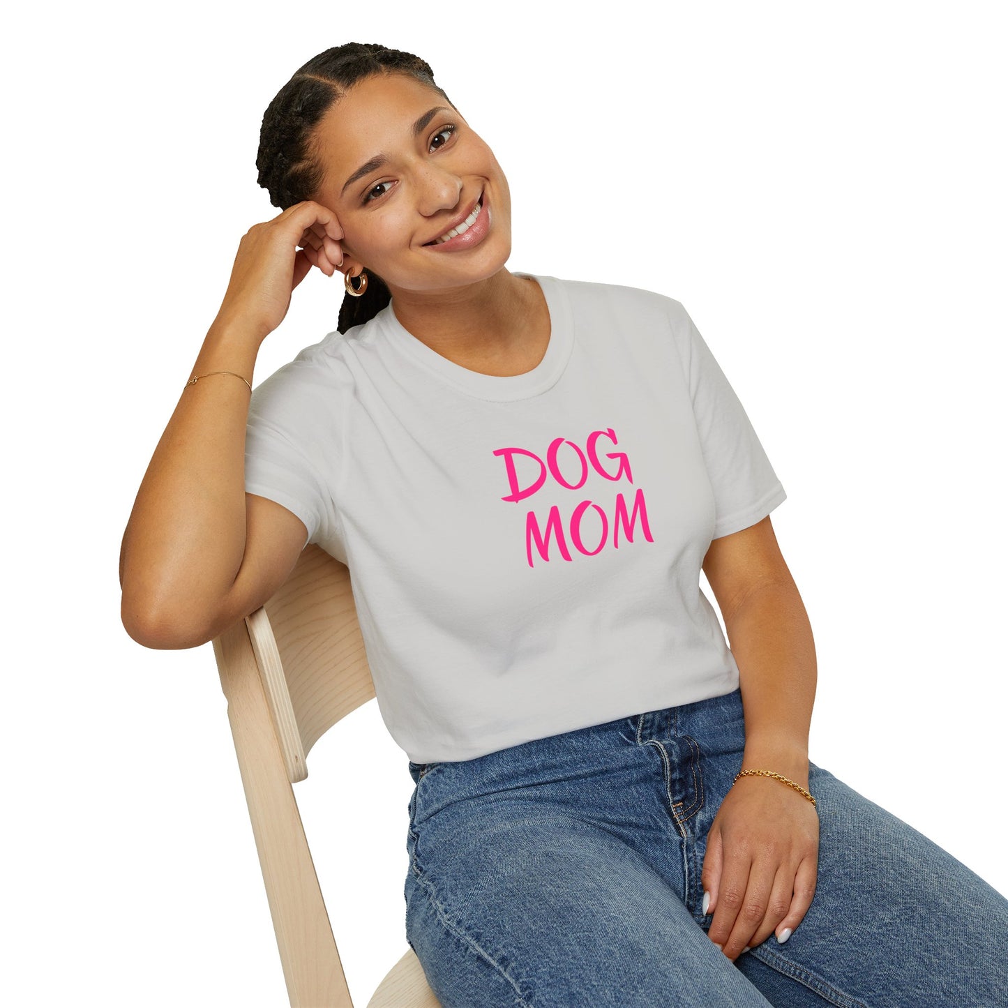 Dog Mom - Unisex Softstyle T-Shirt