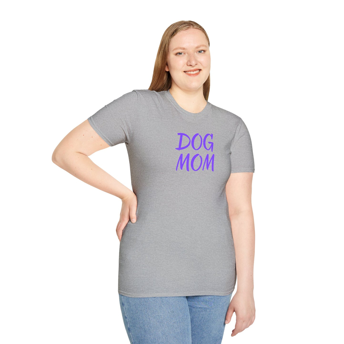Dog Mom - Unisex Softstyle T-Shirt