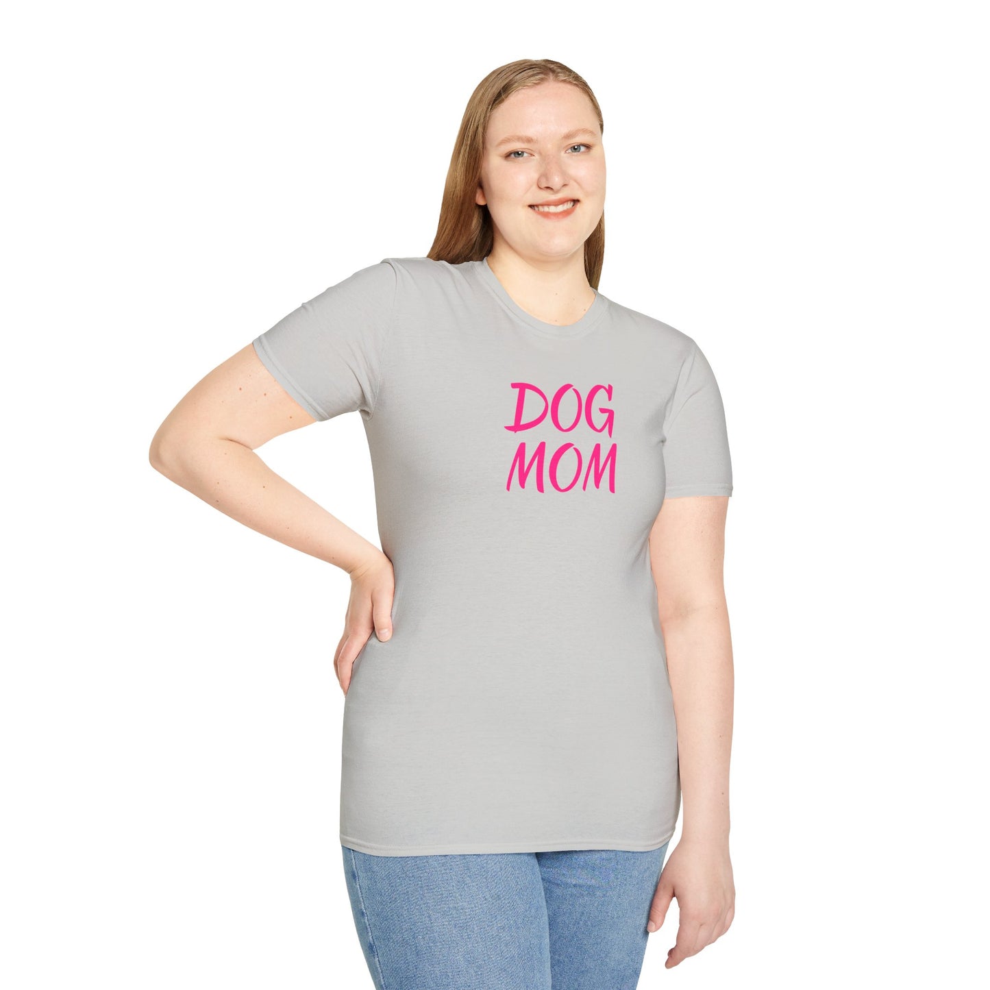 Dog Mom - Unisex Softstyle T-Shirt