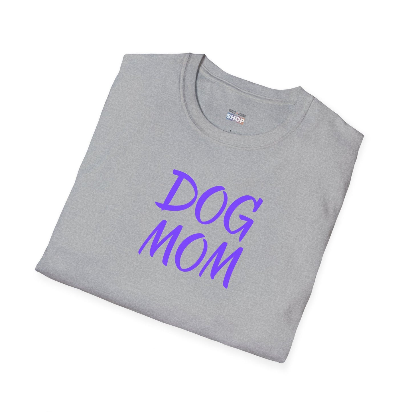 Dog Mom - Unisex Softstyle T-Shirt
